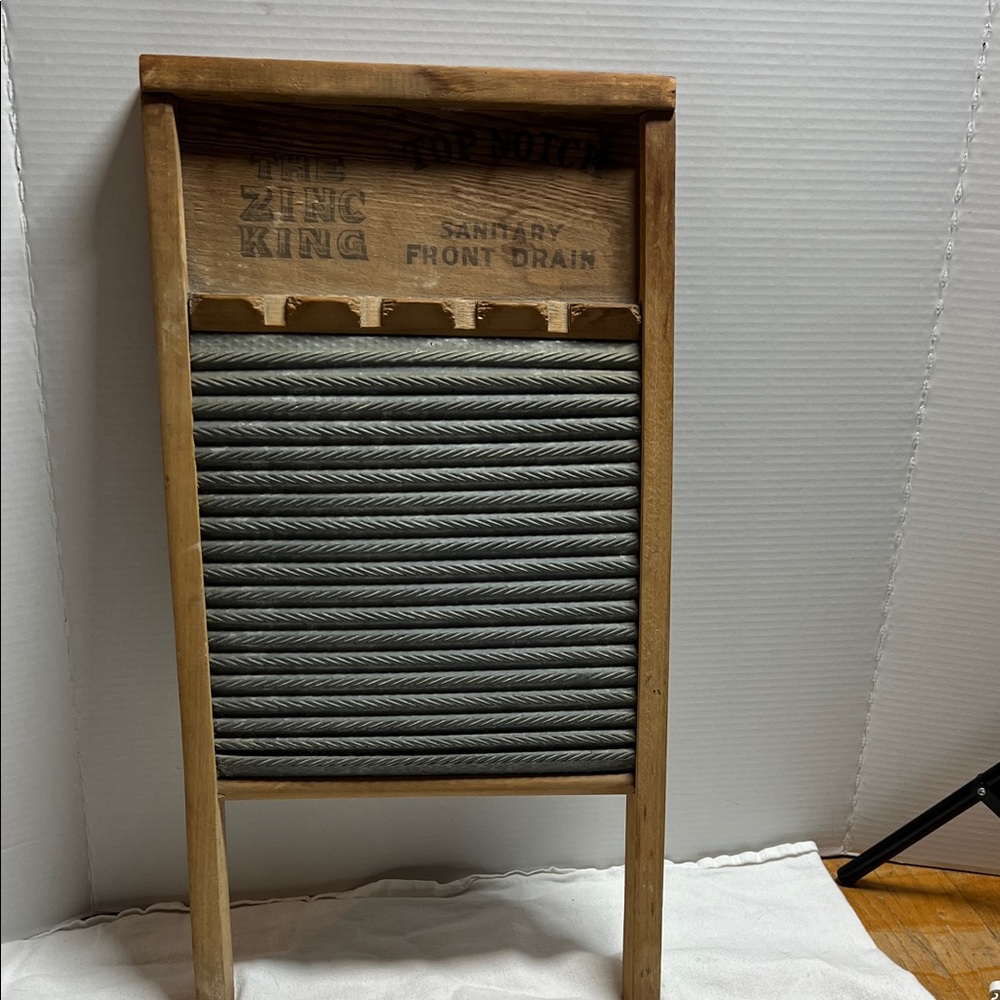 National Washboard Company Vintage Zinc King Washboard